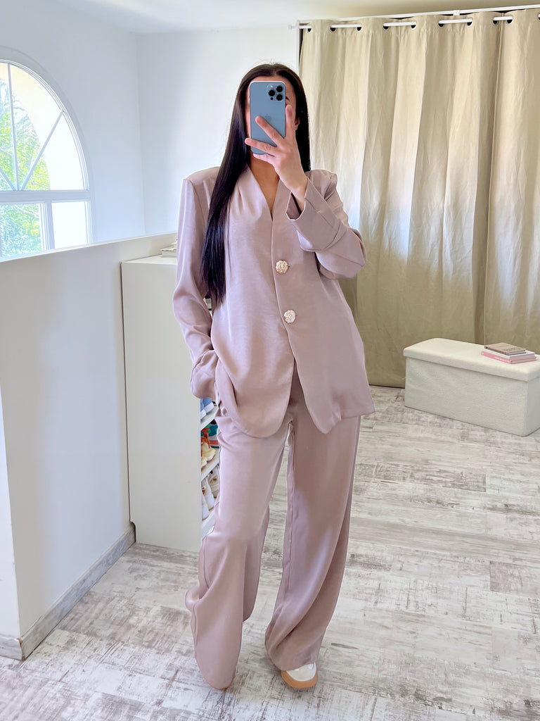 Ensemble Fluide À Boutons Dorés Taupe