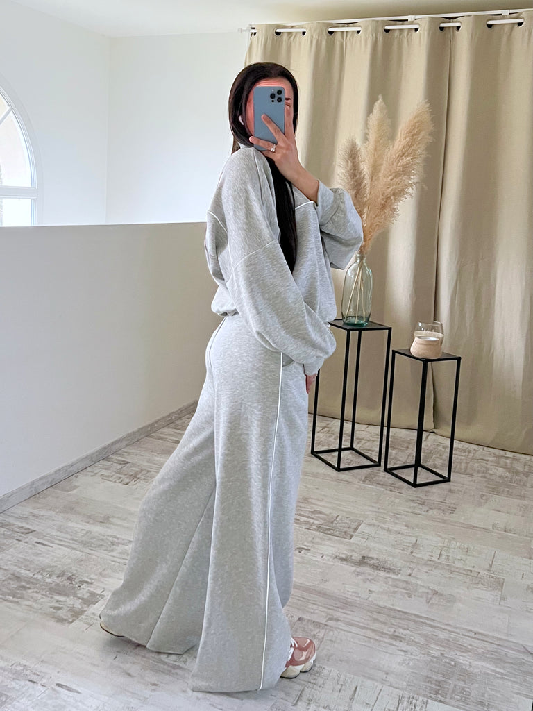 Ensemble Jogging À Traits Gris