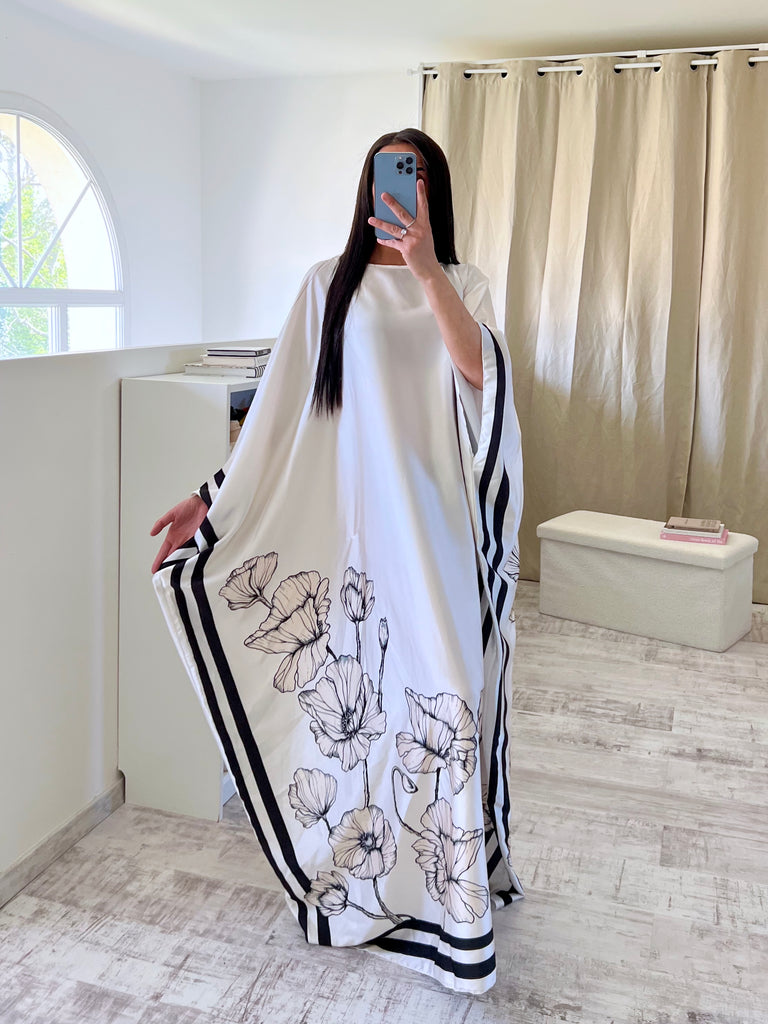 Robe Satin Manches Papillon Écru