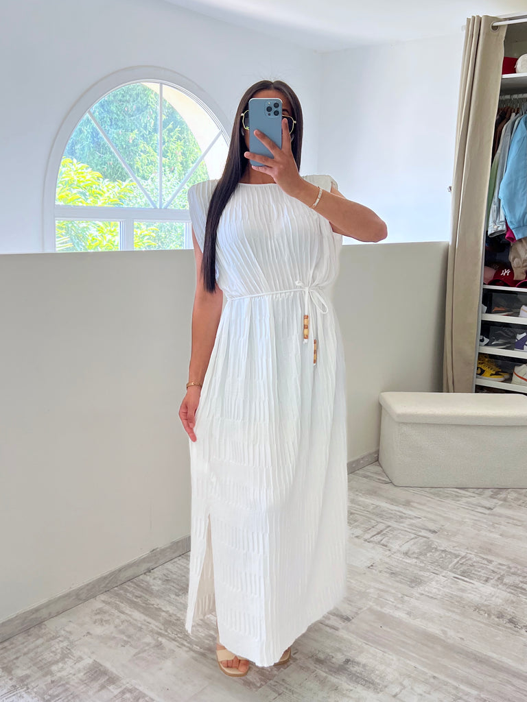 Robe À Effets Et Ceinture Blanc