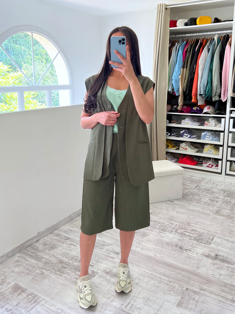 Ensemble Bermuda Gilet Sans Manches Kaki