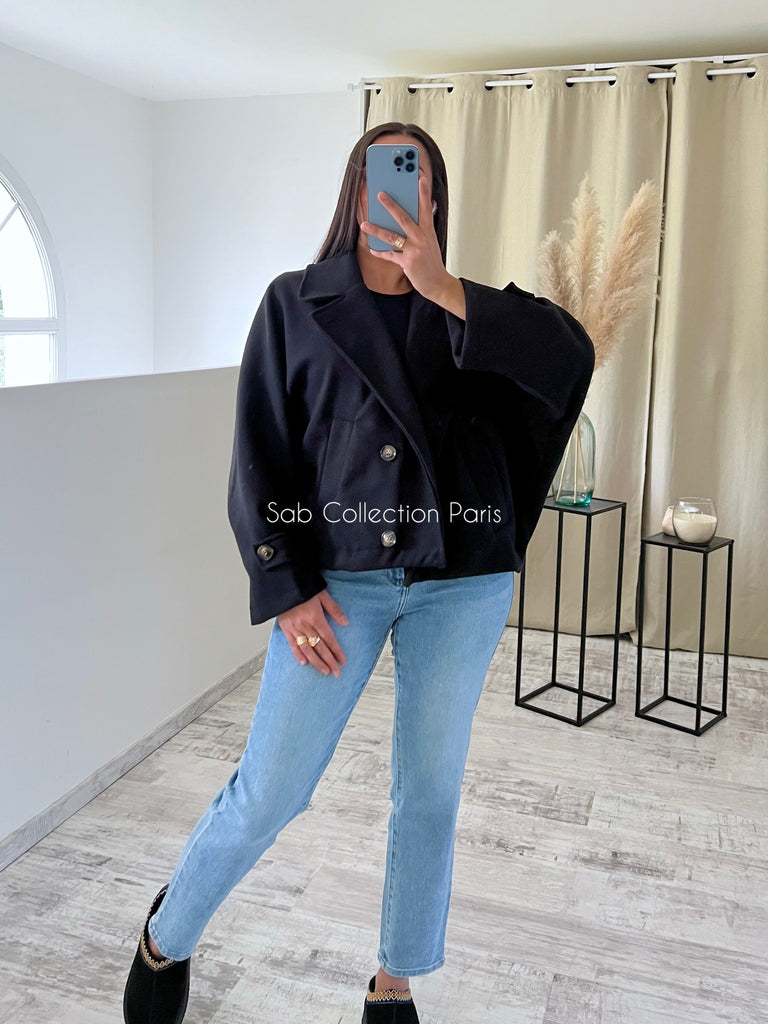 Trench Court Noir