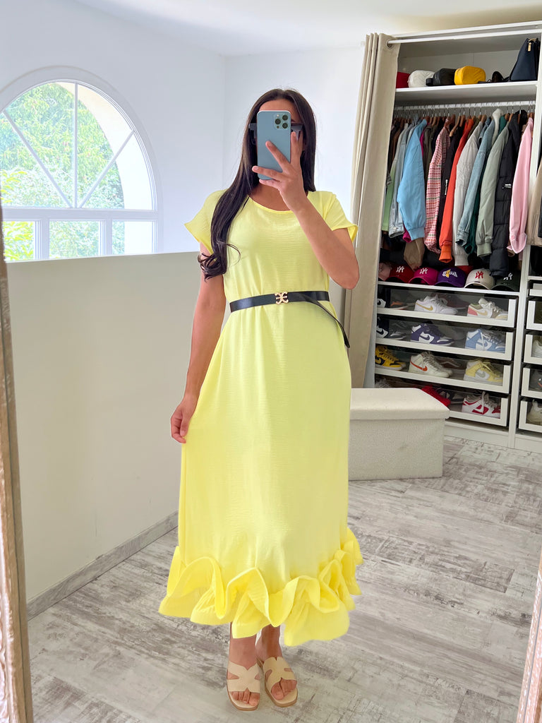 Robe À Ceinture Et Bas Volants Jaune