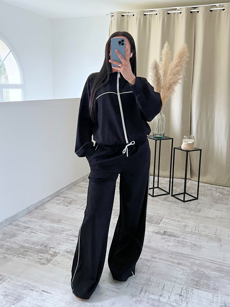 Ensemble Jogging À Traits Noir